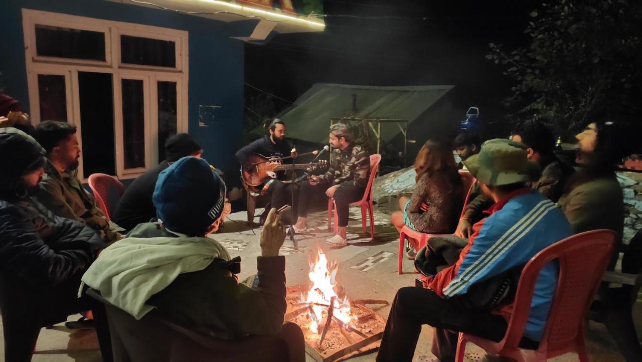 Snow View Guest House Kasol Exterior photo